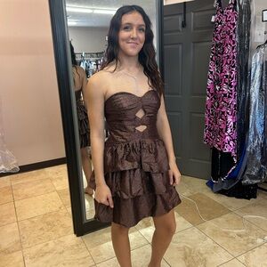 Elegant Brown Strapless Dress